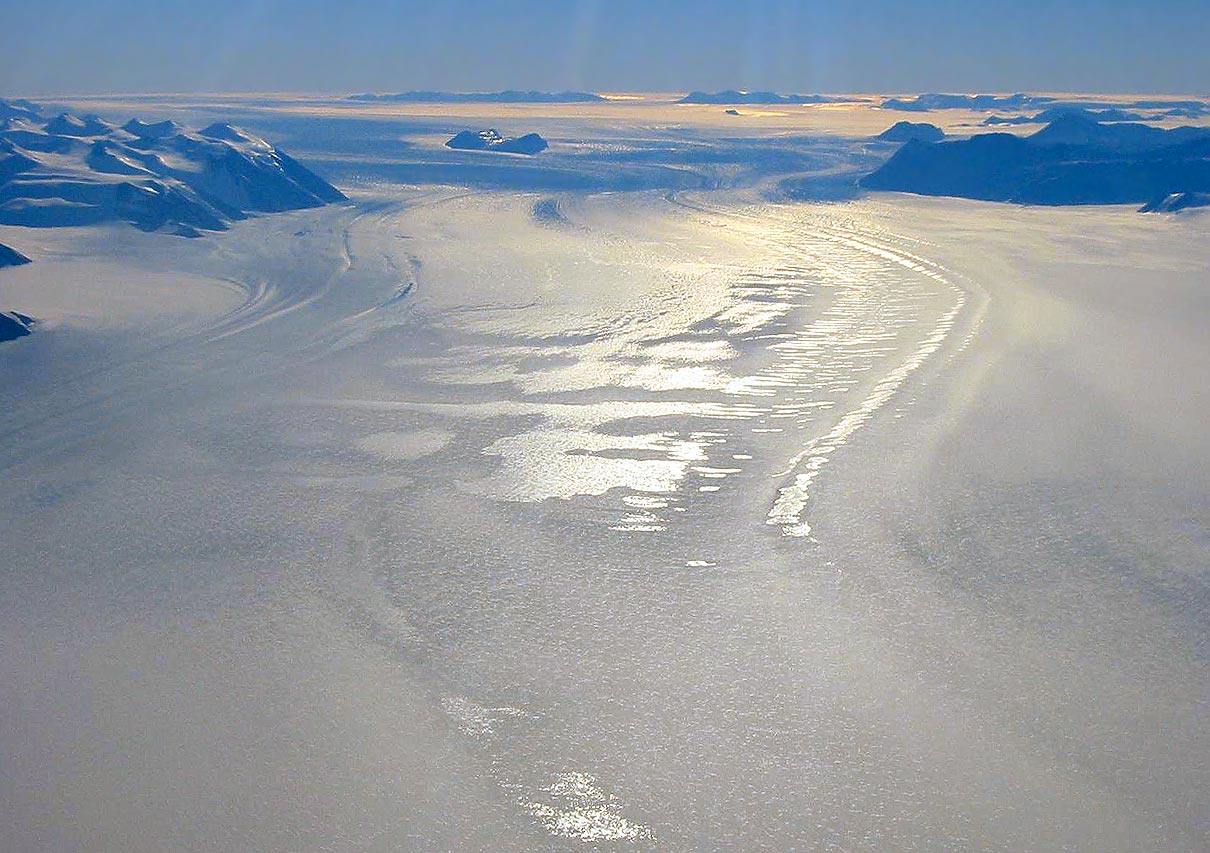 Nimrod-Glacier.jpg Nimrod-Glacier.jpg