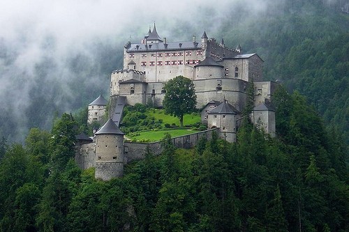 castle_salzburg.jpg castle_salzburg.jpg